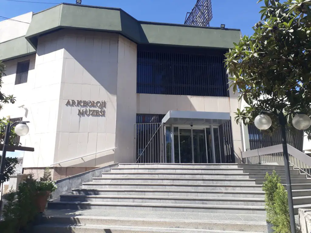 Izmir Archaeological and Ethnography Museum